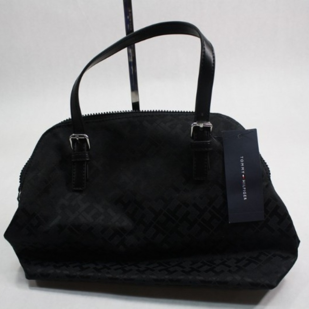 Tommy Hilfiger Purse